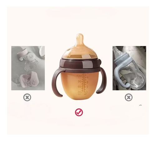 Bebé Amamantando A Un Recién Nacido Con El Biberón Sili