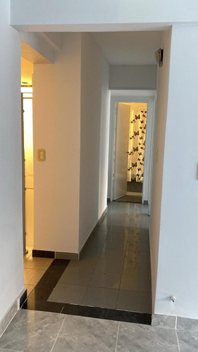 Oportunidad ! Departamento En Venta De 3 Ambientes Con Patio