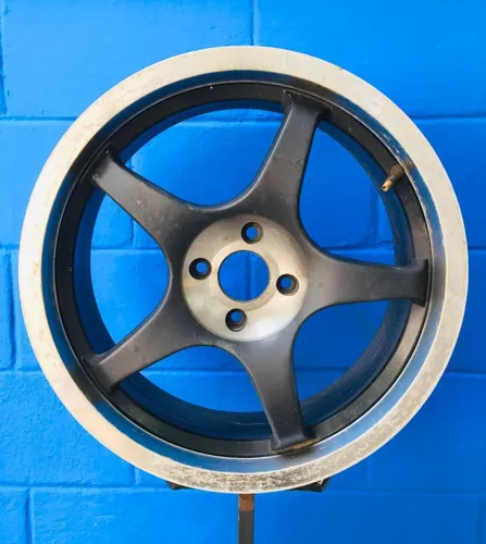 Guidon- Esportiva Estrelada - Aro 17x7 - 4x100 A Esp