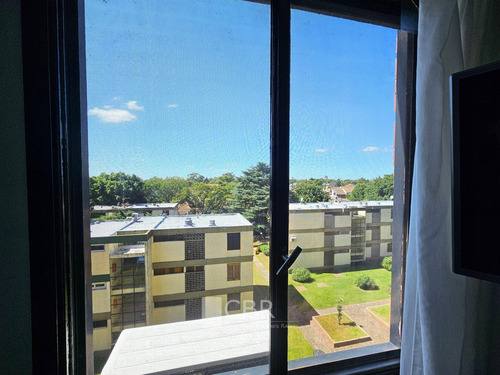 Impecable Dpto. De 3 Amb. En Torre - Muy Luminoso Con Vistas Abiertas!