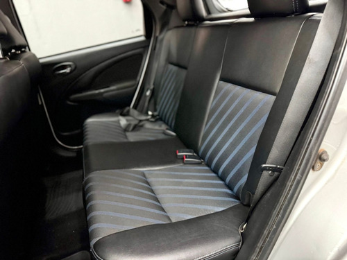 Toyota Etios 1.5 XS 16V FLEX 4P MANUAL
