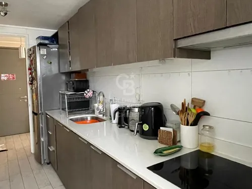 Departamento Cerca De Plaza Ñuñoa.