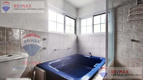 Renta De Casa En Burgos, Temixco, Morelosclave 4766