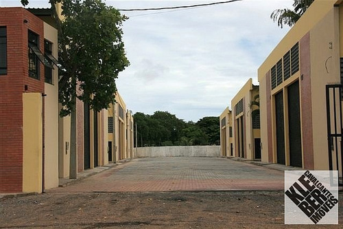 Imagem 2 de 9 de Condomínio Fechado De Galpão Com Alto Padrão Construtivo. Áreas Moduláveis Entre 362,50m² Ou 725,00m²; Aluguel São Cristovão - Ba - Gl00011