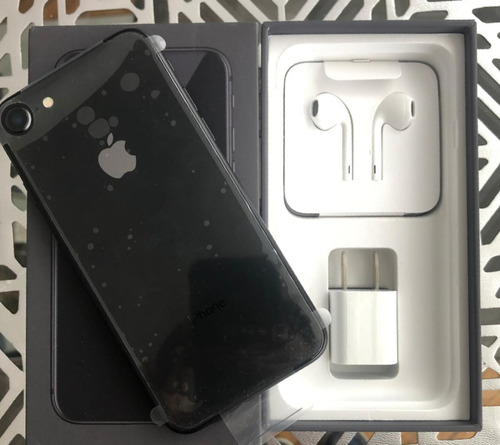 Nuevo iPhone 8 Negro / 64gb / En Caja + Regalos