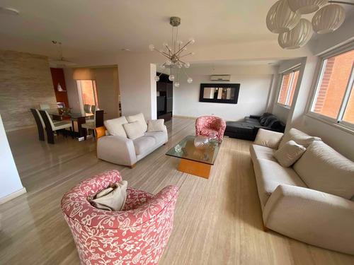 Imagen 4 de 14 de Se Alquila Ph De 370m2, Lomas De La Alameda