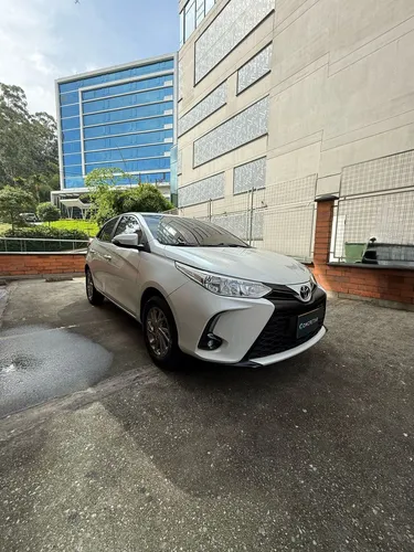 Toyota Yaris Xs 2023 Único Dueño Automático