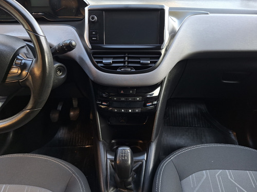 Peugeot 208 1.2 ACTIVE PACK 12V FLEX 4P MANUAL