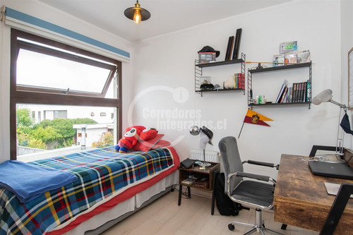 Impecable Casa En Venta, Concón Y Con Un Maravilloso Quincho