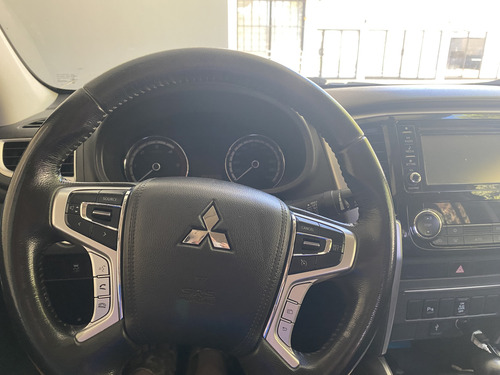 Mitsubishi L200 2.5 Di-D Cabina Doble 4X4 At