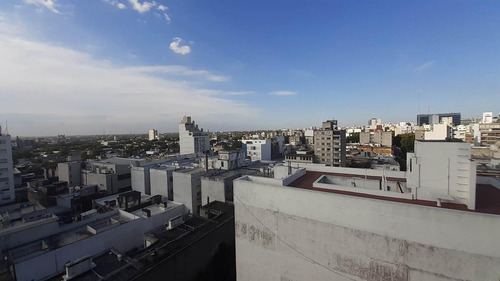 Venta Apartamento De 4 Dormitorios En Cordón