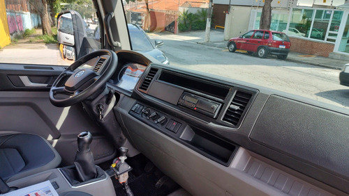 Volkswagen 11-180 Modelo 2023 Com Caçamba