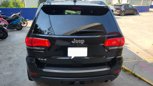 Jeep Grand Cherokee 5.7 Limited Lujo 4x4 At