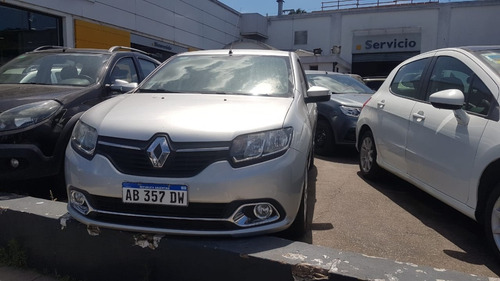 Renault Logan Privillege (2017) 1,6 Digno De Ver (el)