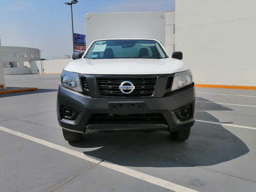 Nissan Np300 Estaquita 2016 Caja Seca