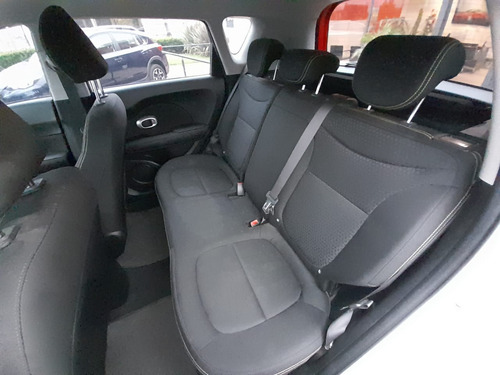 Imagen 10 de 17 de Kia Soul 1.6 Ex At L14 2017