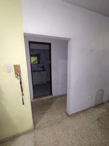 Ph En Venta - 4 Dormitorios 4 Baños - 208mts2 - Crucecita, Avellanea