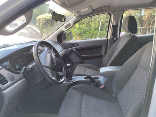 Imagen 7 de 11 de Ford Ranger 2017 2.5 Xl Cabina Doble Credito