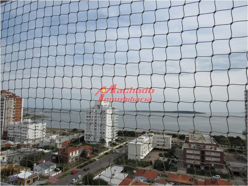 Imagen 1 de 30 de Venta De Apartamento De Dos Dormitorios En Punta Del Este