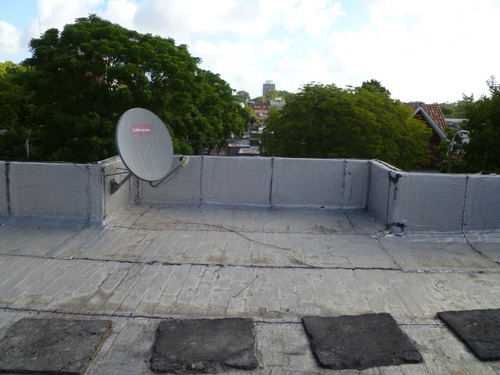 Imagen 13 de 14 de Oportunidad Para Vivir O Inversión, Casa De Altos Con Local Comercial Alquilado, Impecable Azotea Ideal Parrillero Y/o Barbacoa