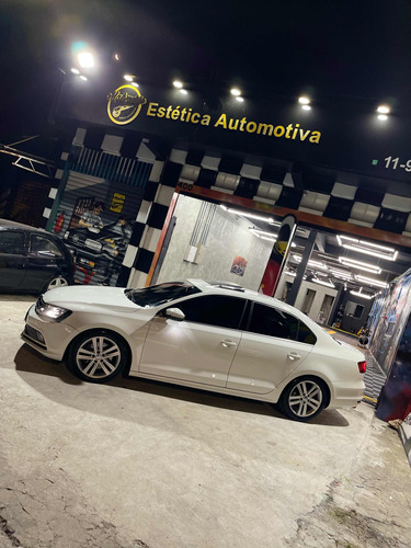 Volkswagen Jetta 2.0 Tsi Highline 4p