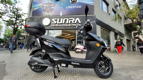 Imagen 8 de 18 de Moto Electrica Sunra Leo / Promo Con Baul De Regalo / G