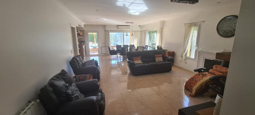 Imagen 9 de 26 de Casa - San Isidro Labrador