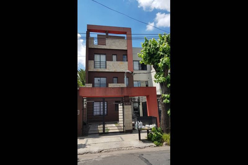 Imagen 1 de 9 de Departamento En Venta En Villa Sarmiento