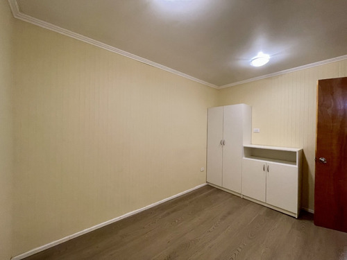 Linda Casa Nueva Con Excelente Ubicación En Limache Centro
