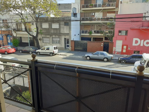Imagen 8 de 24 de Duplex 3 Amb. Caballito, Centenera 800. Impecable