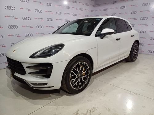 Porsche Macan 3.7 Turbo Performance Package At