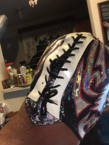 Máscara Dr. Wagner Jr. Semiprofesional Negro Con Rojo (Usado)
