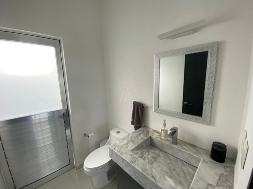 Imagen 19 de 30 de Casa En Venta En Lagos Del Sol Cancun
