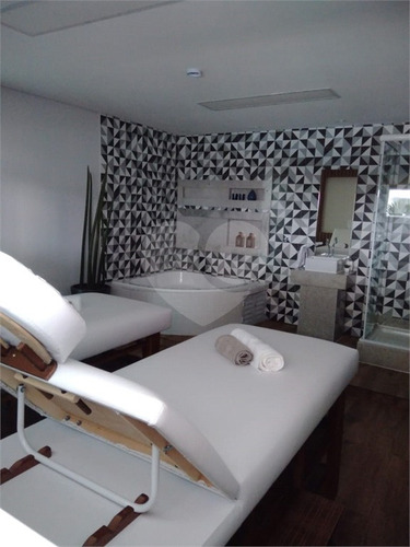 Imagem 17 de 20 de Apartamento Com 2 Dormitorios, 1 Vaga De Garagem A Venda No Bairro Ocian - Praia Grande - Reo585604