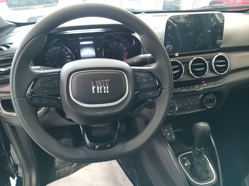 Fiat Cronos 1.3 Precision Flex Aut. 4p