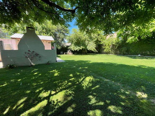 Imagen 20 de 27 de Casa Quinta A La Venta En Del Viso Centro!