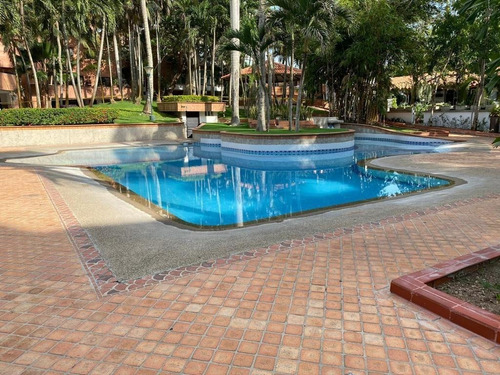 Imagen 19 de 24 de Casa En Venta Barrio Villa Campestre. Amplia Para Tu Familia.