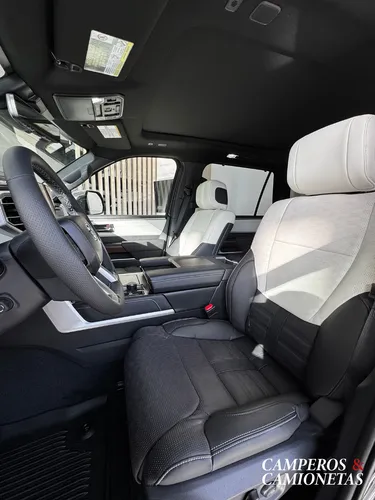 Toyota Sequoia 3.5 V6 Capstone