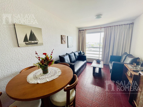 Venta - Departamento De 2 Dormitorios Y Un Baño En Maldonado Sap5830131