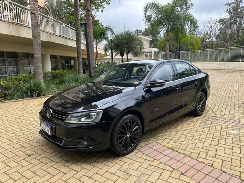 Volkswagen Jetta 2.0 Tsi Highline 4p