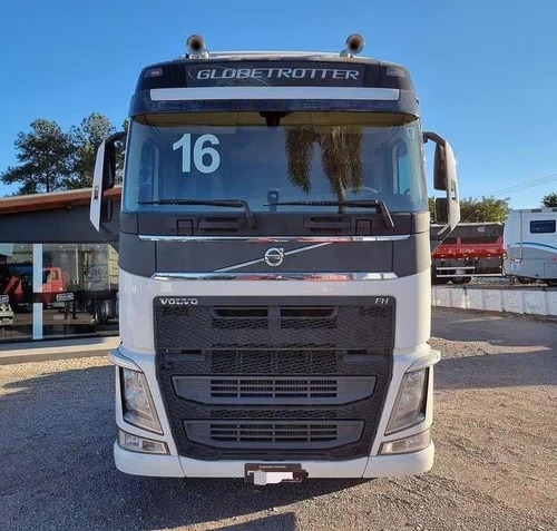 Imagem 2 de 9 de Volvo Fh 460