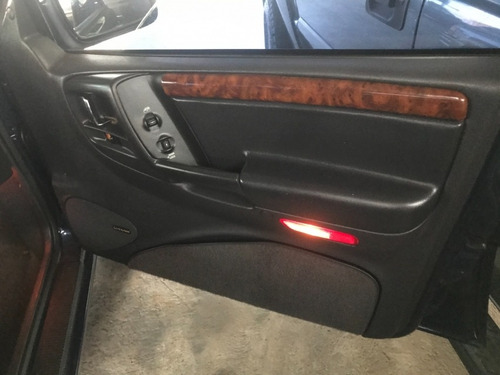 Imagem 15 de 15 de Jeep Grand Cherokee Limited 5,2 V8 Automático