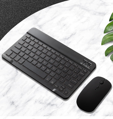 Funda Con Teclado Y Mouse Bluetooth Recargables Para iPad 5