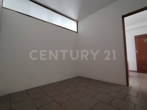 Oficina De 47.50m2 En Bajada Chapultepec, Cuernavaca