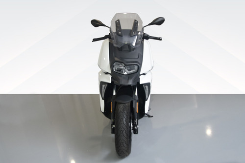 Imagen 2 de 12 de Bmw C 400x