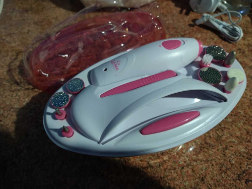 Máquina Depiladora Láser Philips Y Set De Manicura