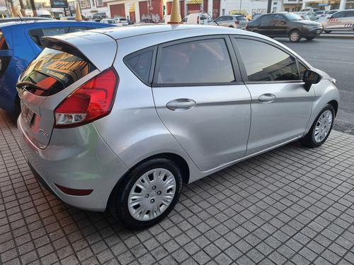 Imagen 7 de 13 de Ford Fiesta Kinetic Design 2014 1.6 S 120cv
