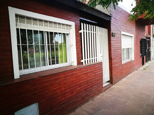 Imagen 1 de 21 de Venta Ph 3 Ambientes Con Local - Moron