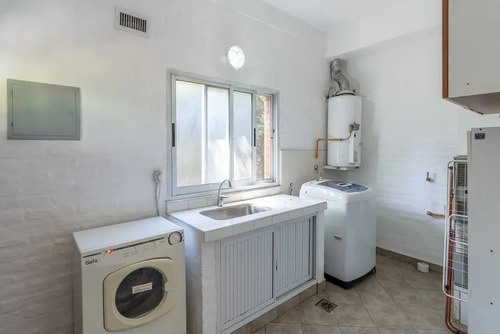 Casa En Venta En Echeverria Del Lago