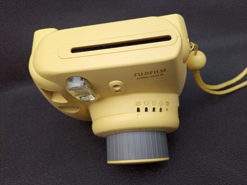Camarapedia: Vieja Camara Polaroid Nf Camxyz (Usado)